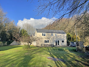 Photo 24- click for photo gallery